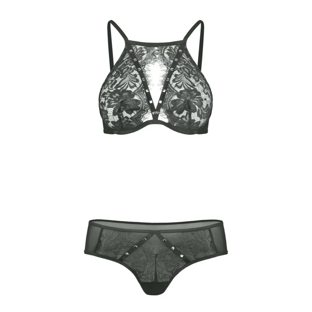 Adore Me Set